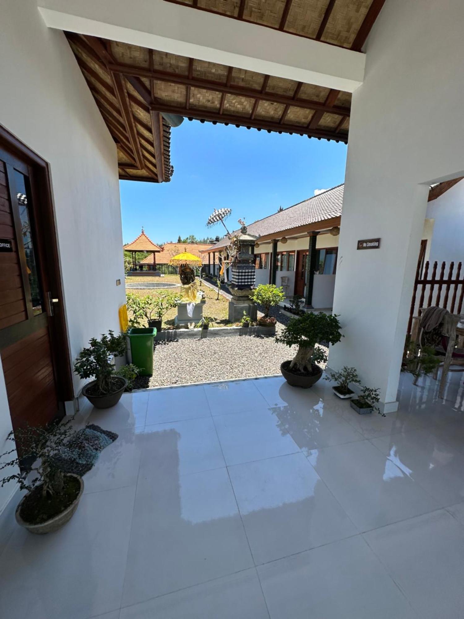 Besakih Bali Basuki Retreat Center 아파트 외부 사진